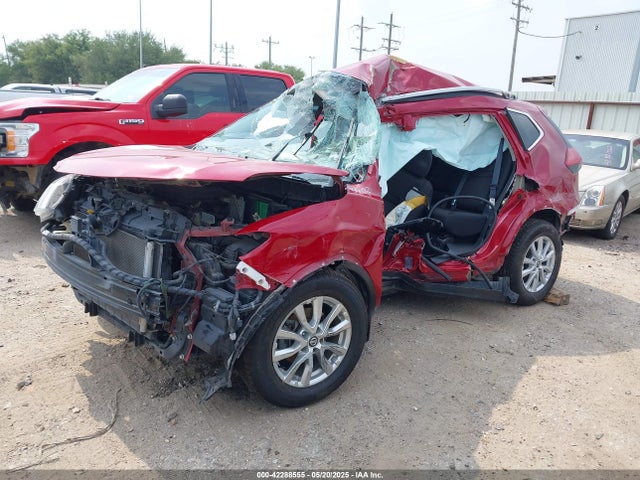 Nissan Rogue 2017 5N1AT2MT4HC876281 Image 2