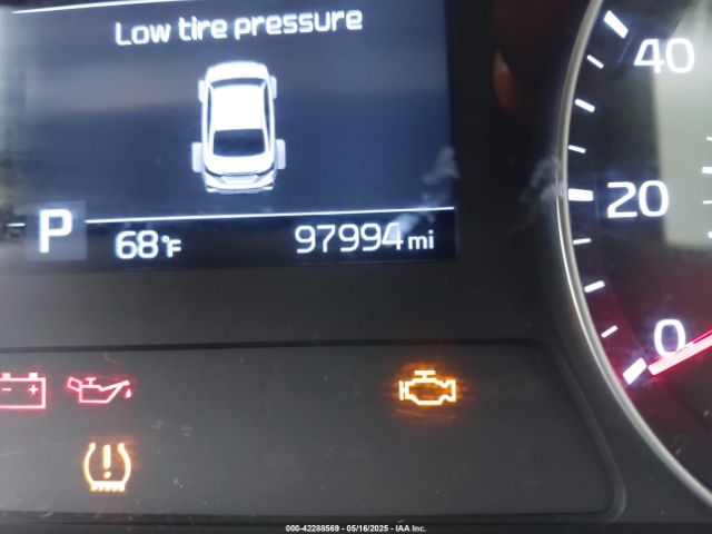 3KPF24AD8LE177646 KIA Forte Lxs