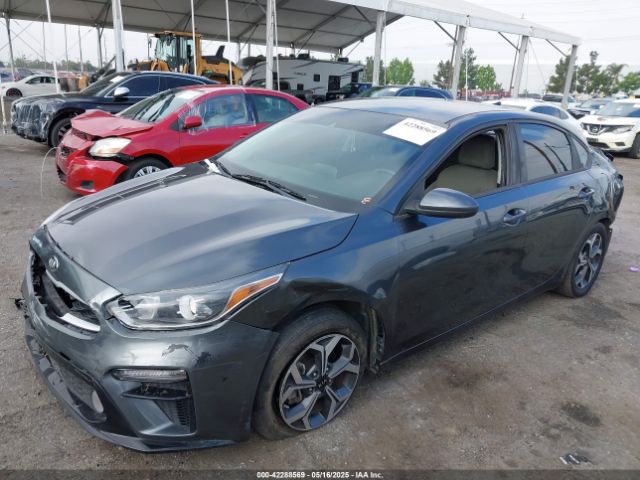 3KPF24AD8LE177646 KIA Forte Lxs