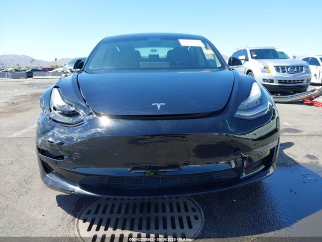 5YJ3E1EA8KF395684 Tesla MODEL 3