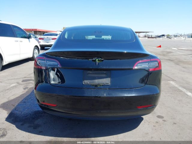 5YJ3E1EA8KF395684 Tesla MODEL 3
