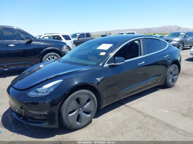5YJ3E1EA8KF395684 Tesla MODEL 3