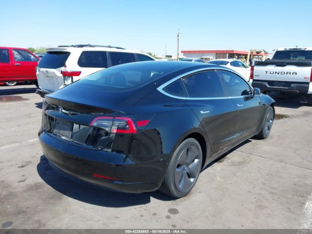 5YJ3E1EA8KF395684 Tesla MODEL 3