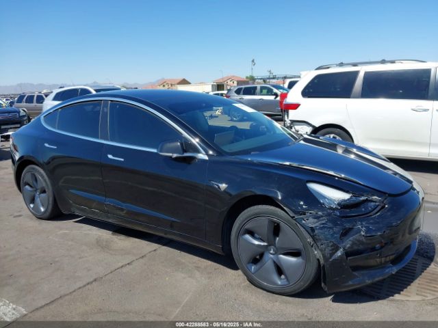 5YJ3E1EA8KF395684 Tesla MODEL 3