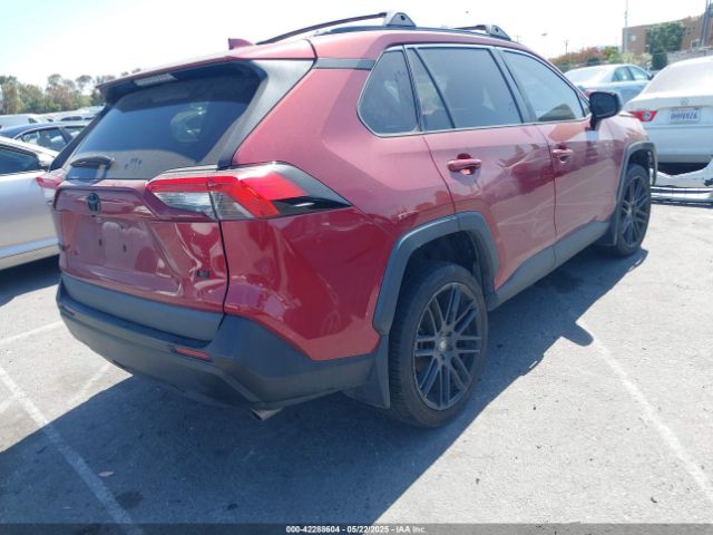 2T3H1RFV8MW179820 Toyota RAV4 LE