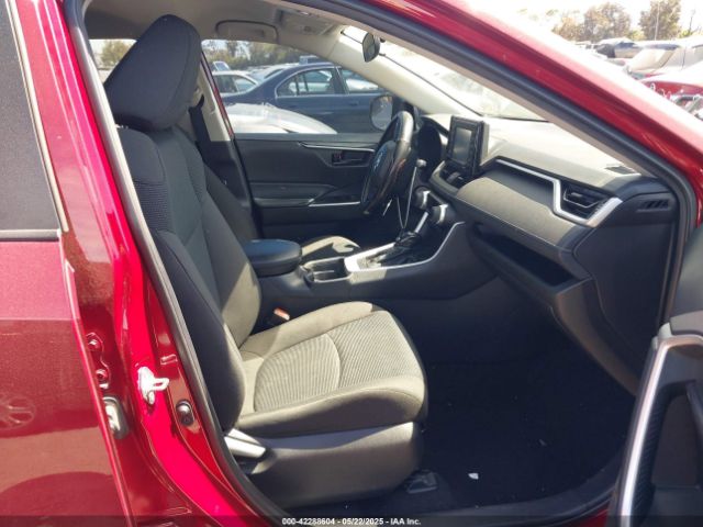 2T3H1RFV8MW179820 Toyota RAV4 LE