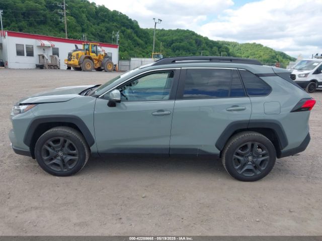 2T3J1RFV2NW267281 Toyota Rav4 Adventure