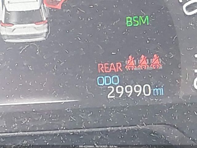 2T3J1RFV2NW267281 Toyota Rav4 Adventure
