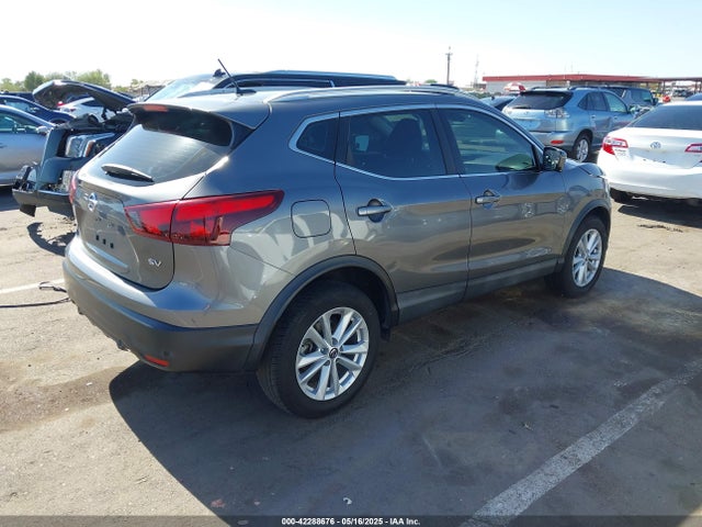 JN1BJ1CP6KW214496 Nissan Rogue Sport Sv