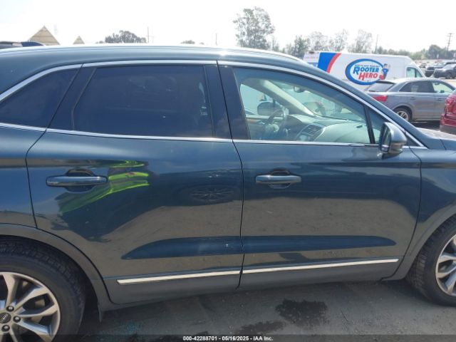 5LMCJ2C99KUL12435 Lincoln MKC SELECT