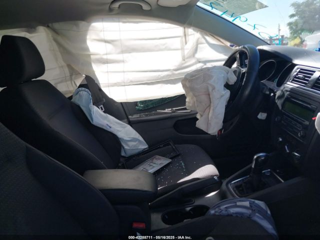 2015 VOLKSWAGEN JETTA 3VWD17AJ5FM257947 Photo 4