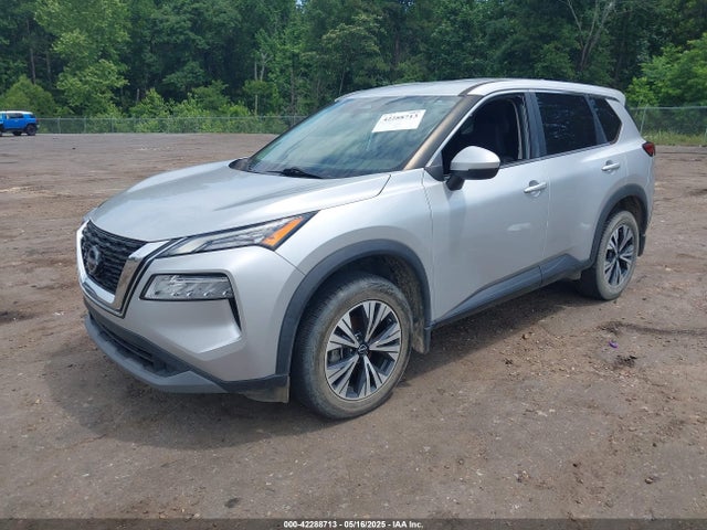 5N1BT3BA9NC687584 Nissan Rogue Sv Fwd