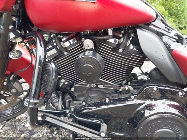 2019 HARLEY-DAVIDSON FLHXS 1HD1KRP10KB627899 Photo 8