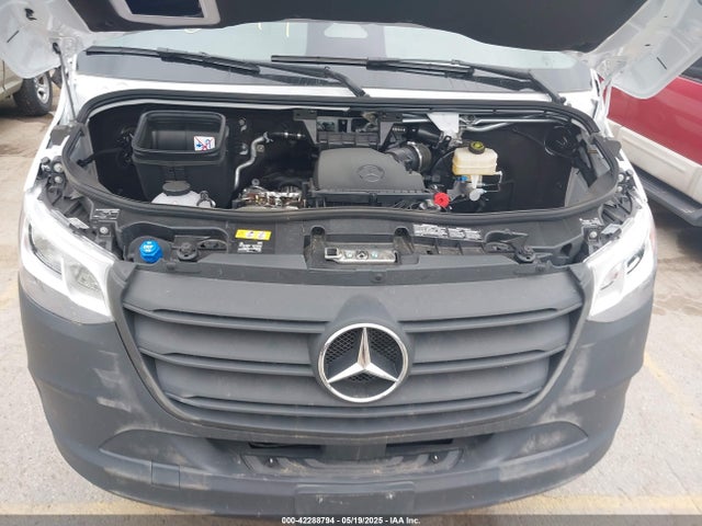 W1Z4KGHY7ST217701 Mercedes-Benz Sprinter 2500 High Roof 4-cyl Diesel