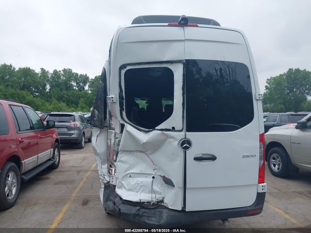 W1Z4KGHY7ST217701 Mercedes-Benz Sprinter 2500 High Roof 4-cyl Diesel
