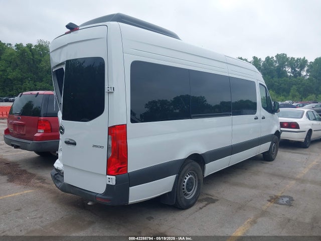W1Z4KGHY7ST217701 Mercedes-Benz Sprinter 2500 High Roof 4-cyl Diesel