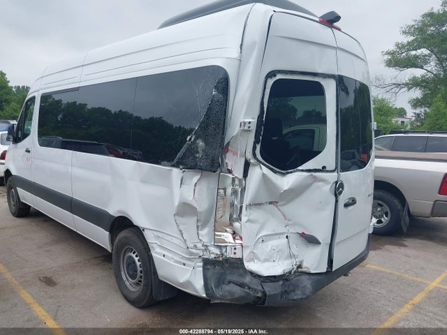 W1Z4KGHY7ST217701 Mercedes-Benz Sprinter 2500 High Roof 4-cyl Diesel