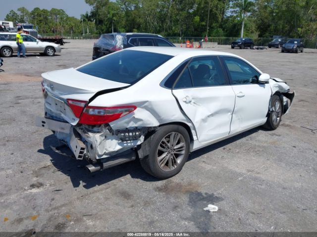 4T1BF1FK4HU775942 Toyota CAMRY SE