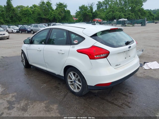 1FADP3K28HL267304 Ford FOCUS SE
