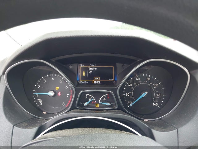 1FADP3K28HL267304 Ford FOCUS SE