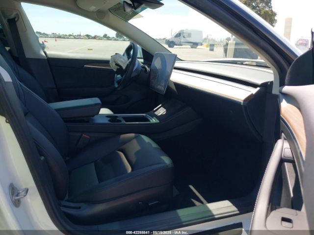 5YJ3E1EA1PF431772 Tesla Model 3 Rear-wheel Drive