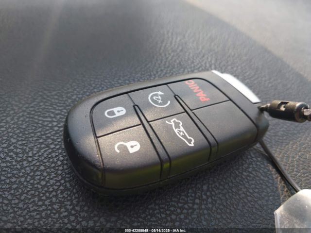 2C3CDXBG5NH259076 Dodge Charger Sxt Rwd