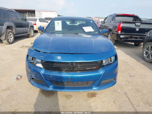 2C3CDXBG5NH259076 Dodge Charger Sxt Rwd