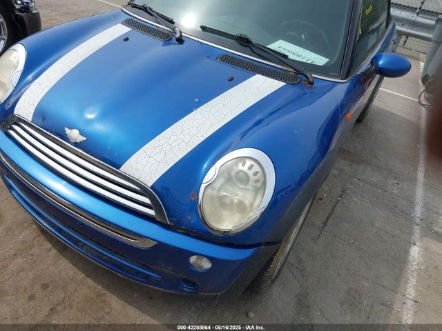 2006 MINI COOPER WMWRF33566TF65679 Photo 5
