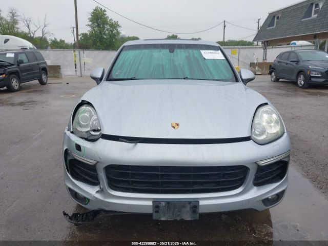 WP1AA2A25HKA80522 Porsche Cayenne
