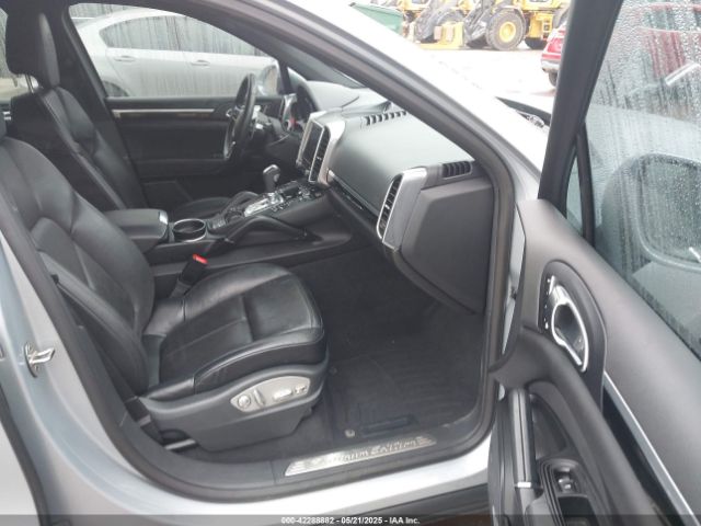 WP1AA2A25HKA80522 Porsche Cayenne