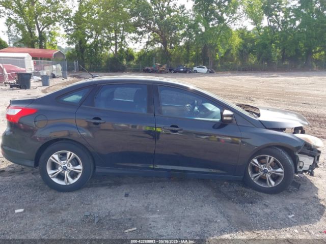 1FADP3F22EL102788 Ford FOCUS SE