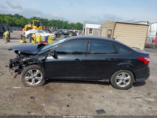 1FADP3F22EL102788 Ford FOCUS SE