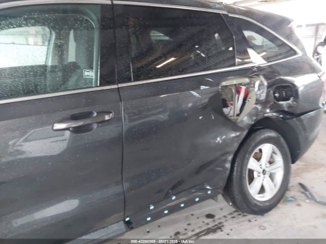5XYRG4LC9NG076804 KIA SORENTO LX