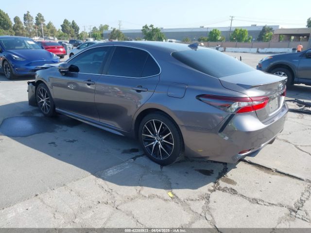 4T1G11AK4NU643125 Toyota CAMRY SE