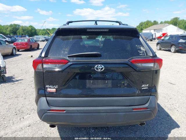2T3A1RFV1MC247524 Toyota Rav4 Xle Premium