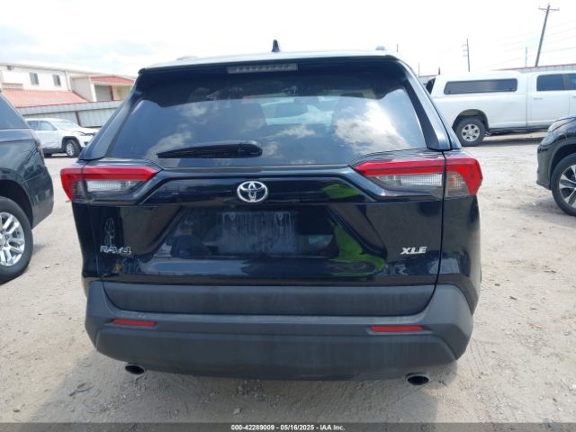 2T3W1RFV4RW320834 Toyota Rav4 Xle