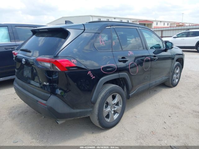 2T3W1RFV4RW320834 Toyota Rav4 Xle