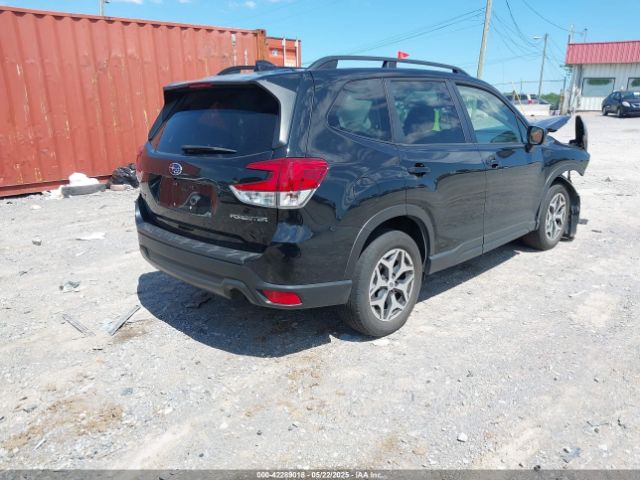 JF2SKAFC7MH452885 Subaru Forester Premium