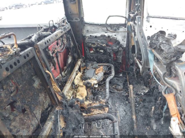 1GCVKREC9HZ371723 Chevrolet Silverado 1500 1lt