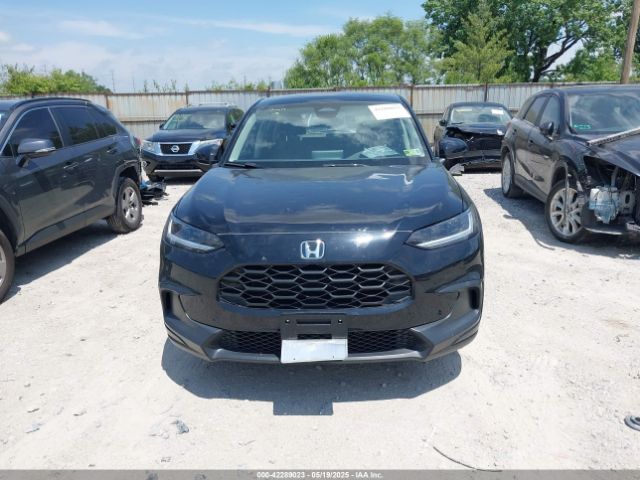 3CZRZ2H3XRM717758 Honda Hr-v Awd Lx