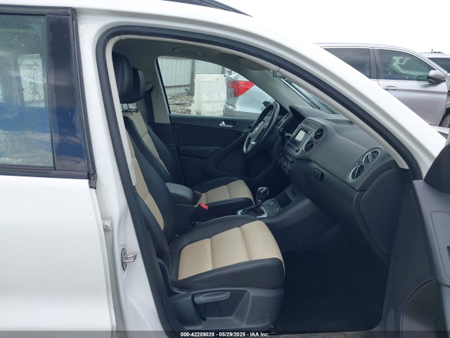 WVGBV7AX4HK005373 Volkswagen 2.0 tsi