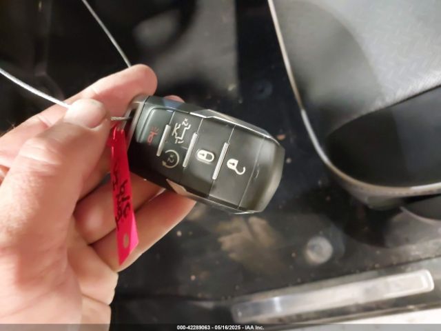 2019 RAM 1500 1C6SRFRT2KN774858 Photo 10
