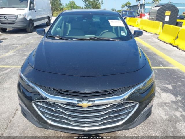 1G1ZD5ST6SF127957 Chevrolet Malibu Fwd 1lt