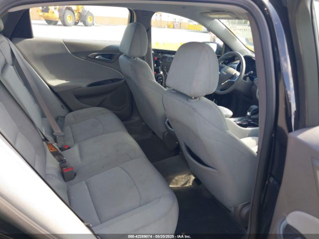 1G1ZD5ST6SF127957 Chevrolet Malibu Fwd 1lt