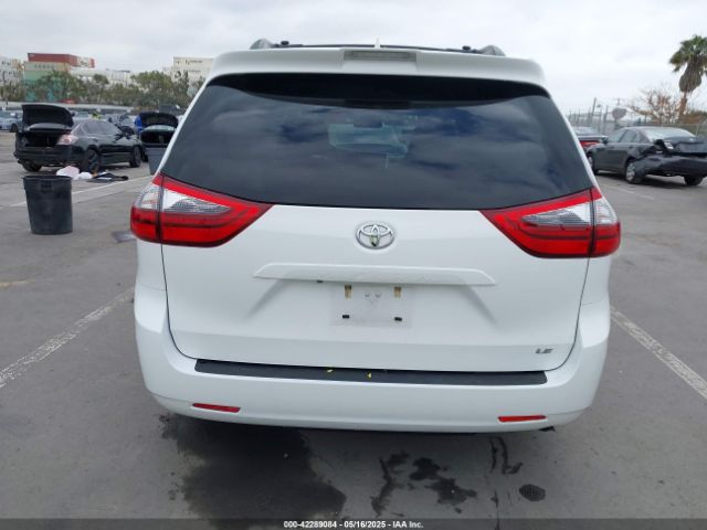 5TDKZ3DC0LS044909 Toyota SIENNA LE