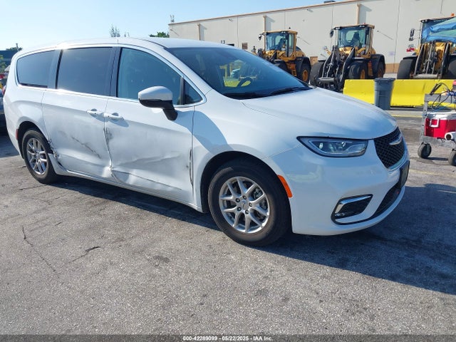 2023 Chrysler Pacifica Touring L მანქანა იყიდება აუქციონზე, vin: 2C4RC1BG9PR624541, აუქციონის ნომერი: 42289099