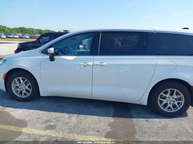 42289099 :رقم المزاد ، 2C4RC1BG9PR624541 vin ، 2023 Chrysler Pacifica Touring L مزاد بيع