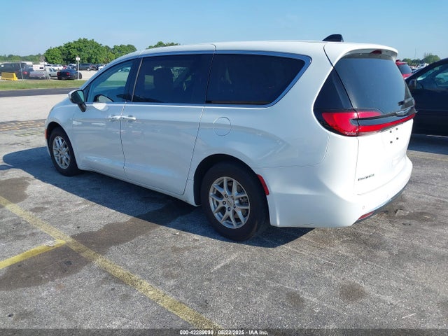 42289099 :رقم المزاد ، 2C4RC1BG9PR624541 vin ، 2023 Chrysler Pacifica Touring L مزاد بيع