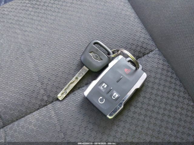 1GCRCREH7FZ164027 Chevrolet Silverado 1500 1lt
