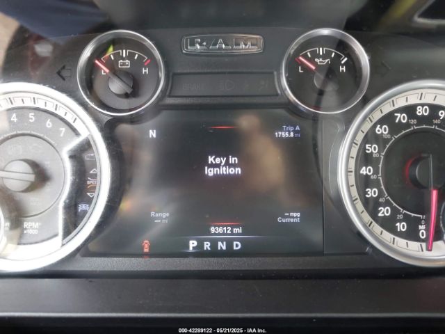 1C6RR6LT1HS556315 RAM 1500 Big Horn  4x2 5'7 Box